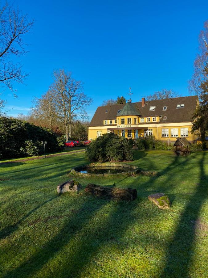 Hotel Sanssouci Bad Fallingbostel Exterior foto